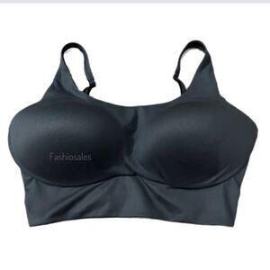 Victorias Secret Allegro Medium Support Flow on Point Lined sport bra gray 38DDD